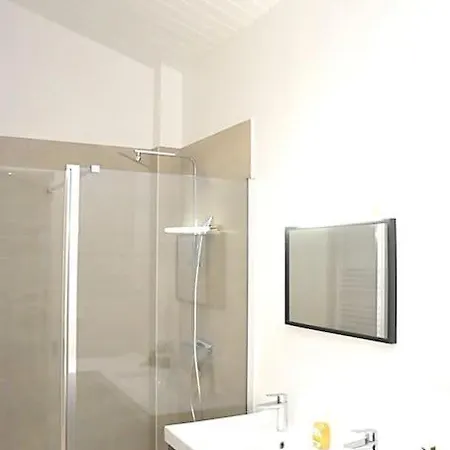 Votre Pied-a-terre Ideal A Montmartre ! 巴黎