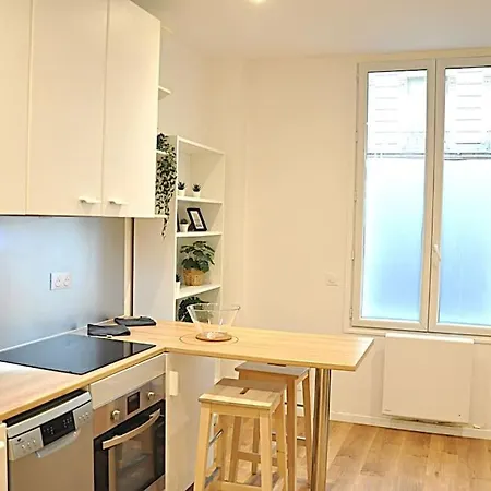 Votre Pied-a-terre Ideal A Montmartre ! *