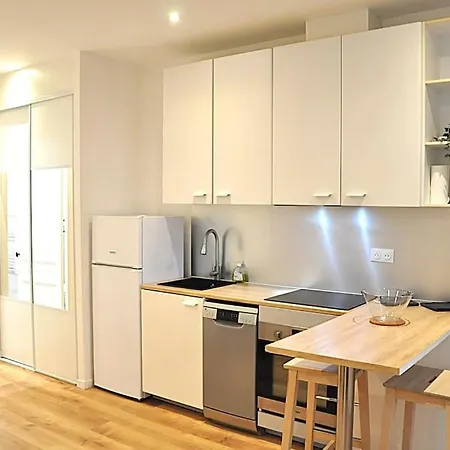 Apartamento Votre Pied-a-terre Ideal A Montmartre !